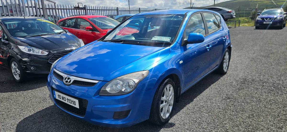 Hyundai i30 Crdi Comfort - Image 2