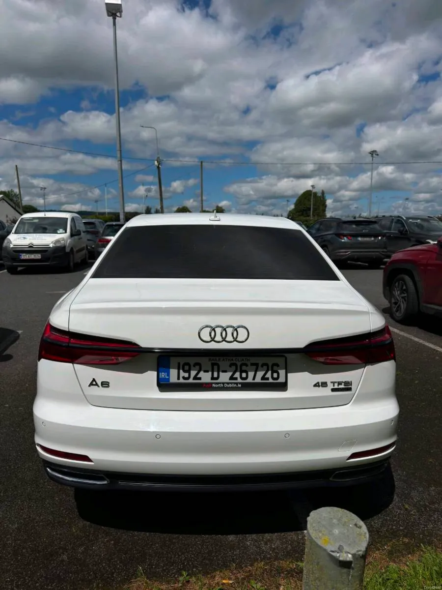 Audi A6 45tfsi 245HP Quattro S Tronic SE - Image 6