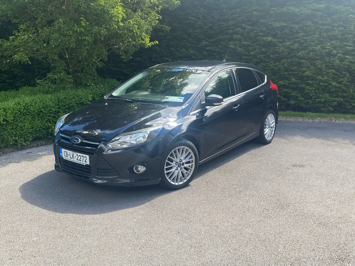 Ford Focus Zetec ** trade-in welcome ** - Image 2