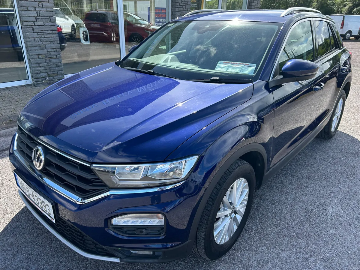 2018 Volkswagen T-Roc DESIGN 1.0 TSI MANUAL 6SPEED - Image 3