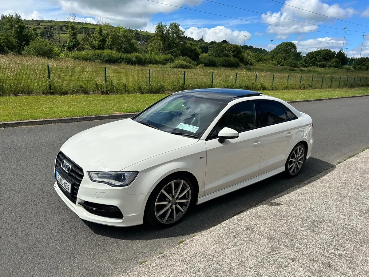 151 AUDI A3 1.6TDI S-LINE PANARAMIC ROOF €9,950 - Image 3