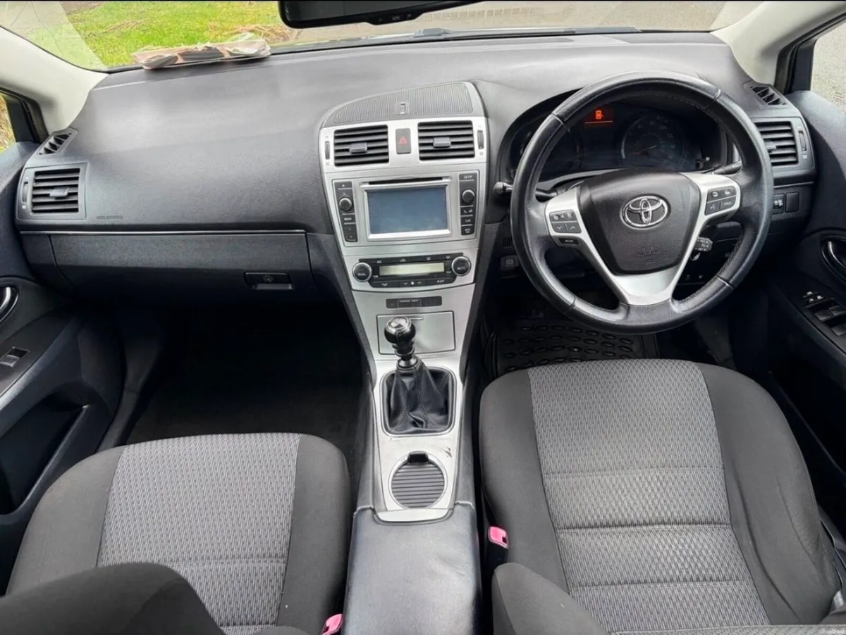 Toyota Avensis D4D Diesel - Image 4