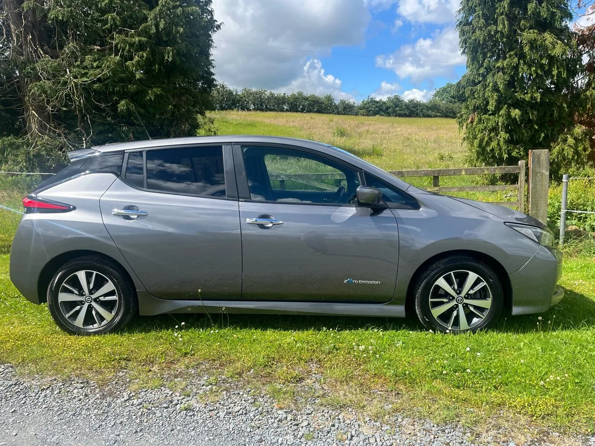Nissan Leaf 40kwh - Image 2