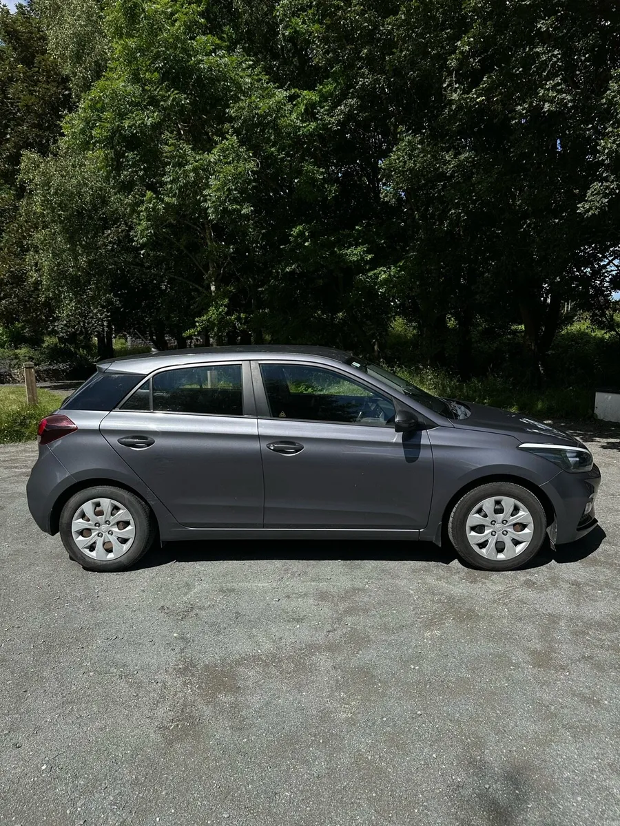2019 Hyundai 120 1.2 petrol Fresh NcT/ taxed - Image 4