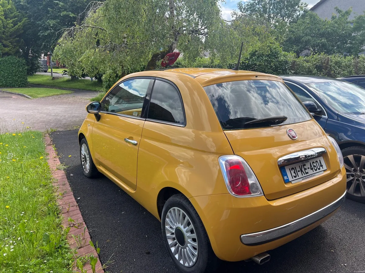 2013 Fiat 500 1.2 Lounge petrol- yellow- Stylish - Image 3