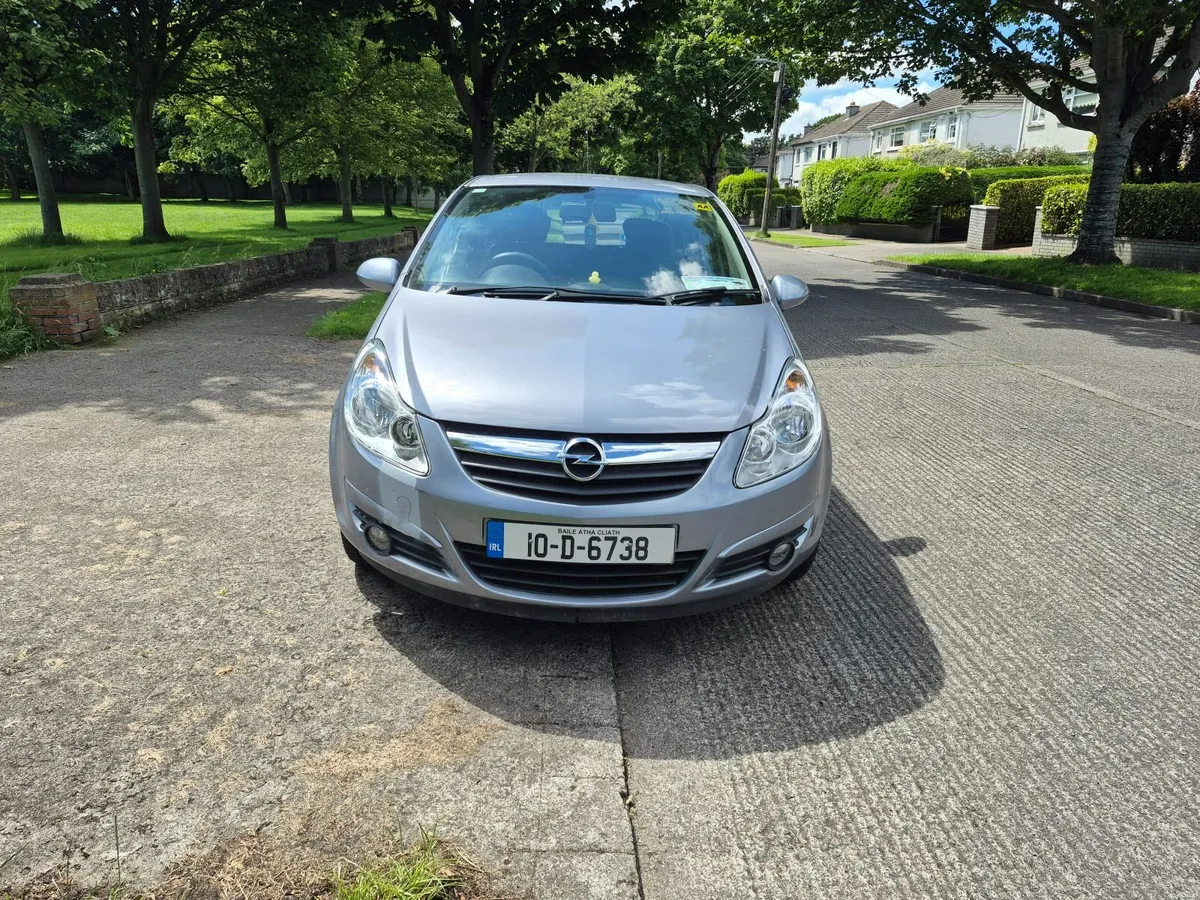 Opel Corsa 2010 - Image 2
