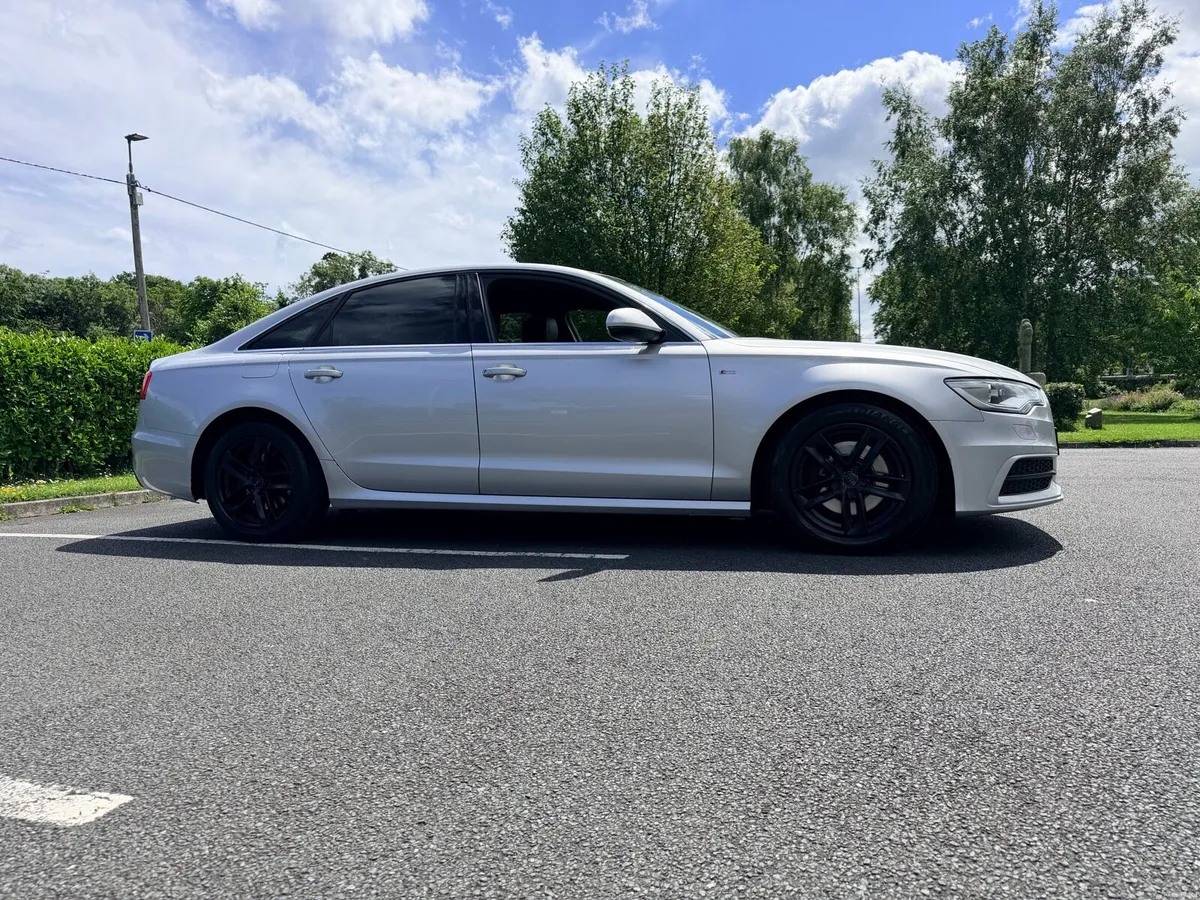 AUDI A6 S-LINE AUTO - Image 4