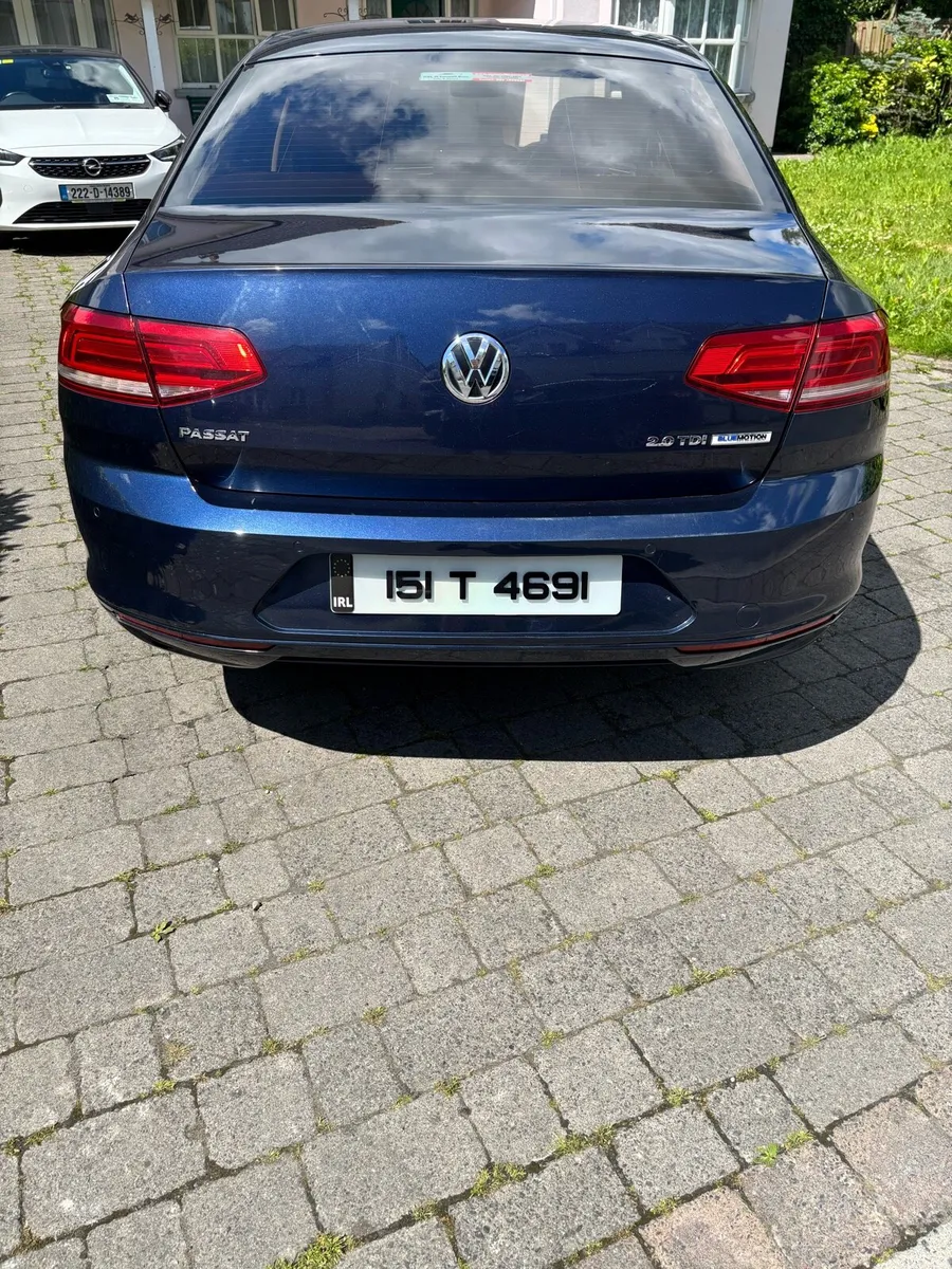 VW Passat - Image 4