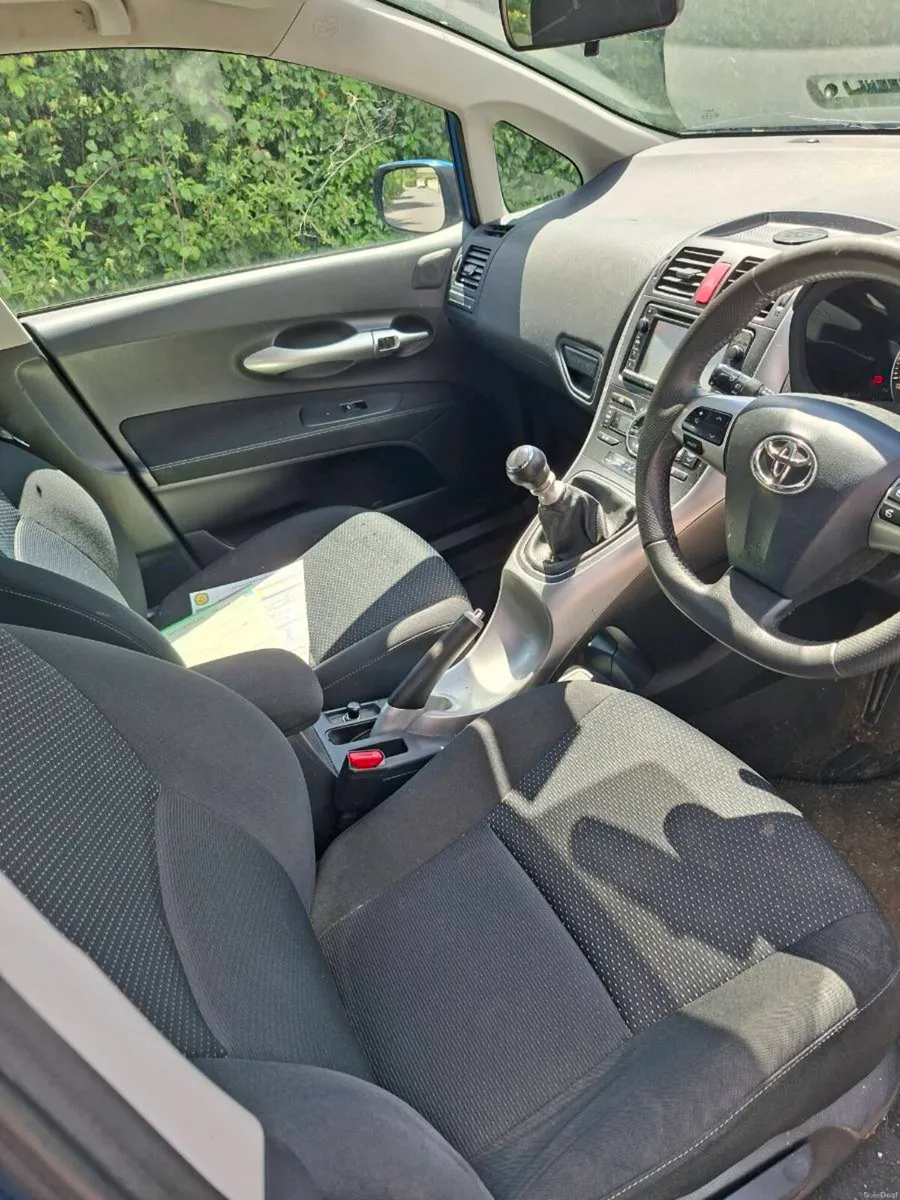 TOYOTA AURIS 2012 1.3 PETROL NEW NCT - Image 4