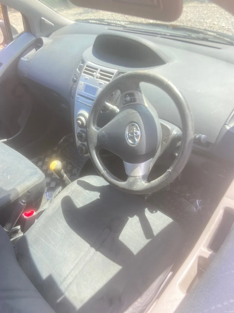 Toyota Yaris 2007 - Image 1