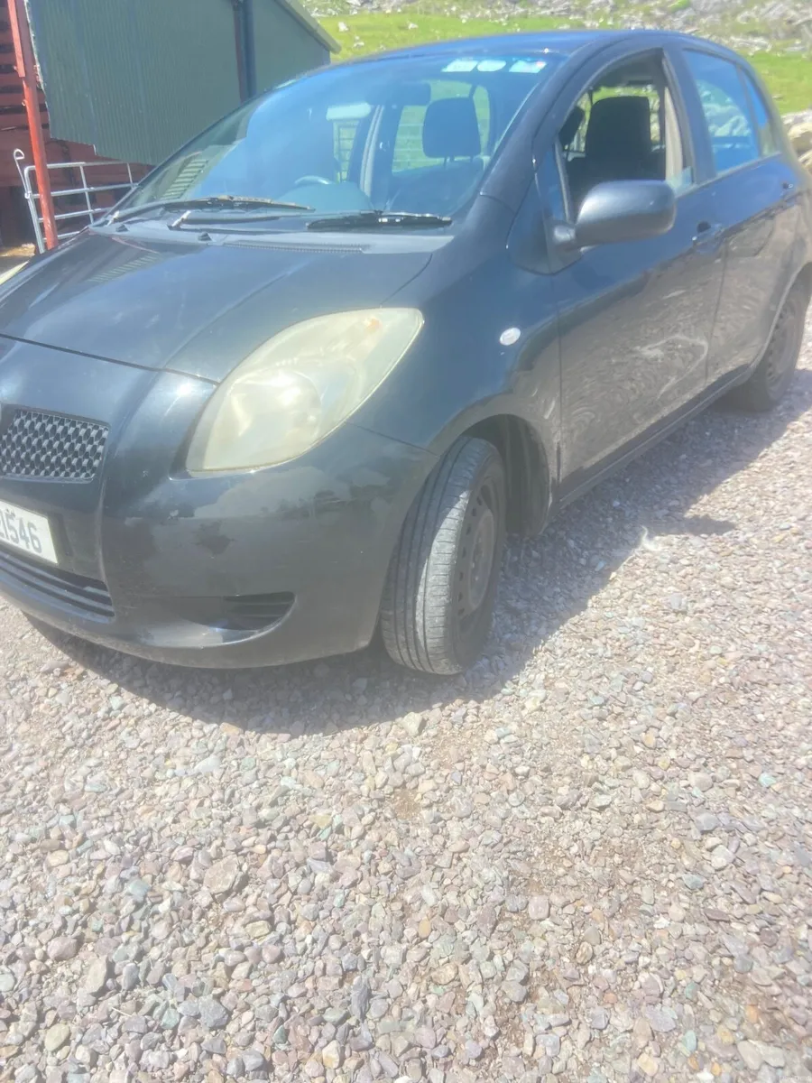 Toyota Yaris 2007 - Image 4