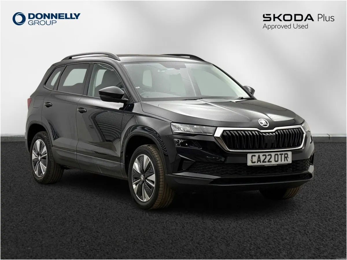 Skoda KAROQ Estate SE Drive - Image 1