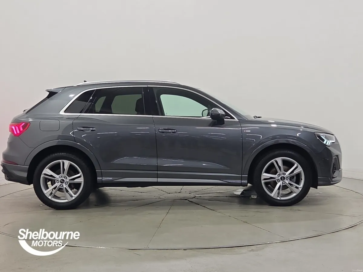 Audi Q3 TFSI S LINE - Image 3