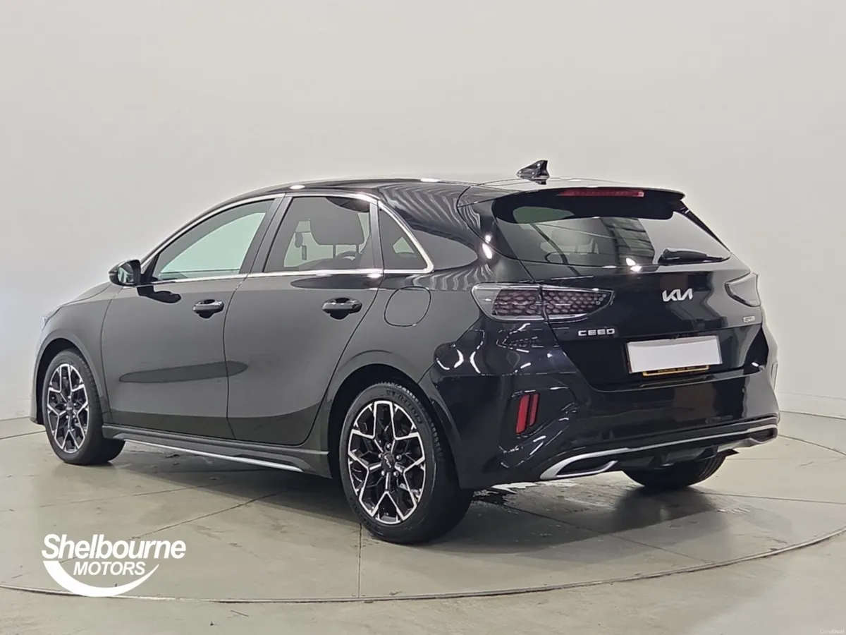 Kia ceed Hatchback GT-Line - Image 2
