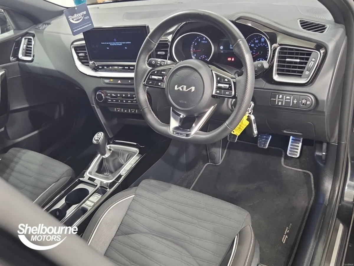 Kia ceed Hatchback GT-Line - Image 4