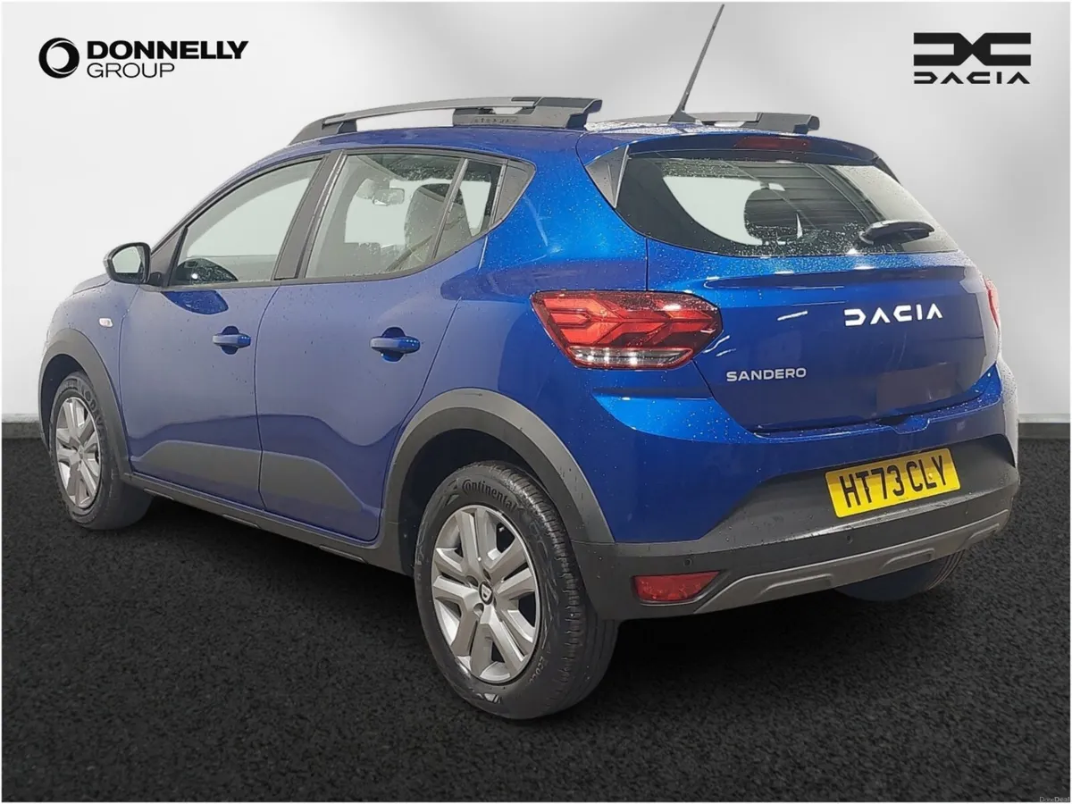 Dacia Sandero Stepway Hatchback Expression - Image 2