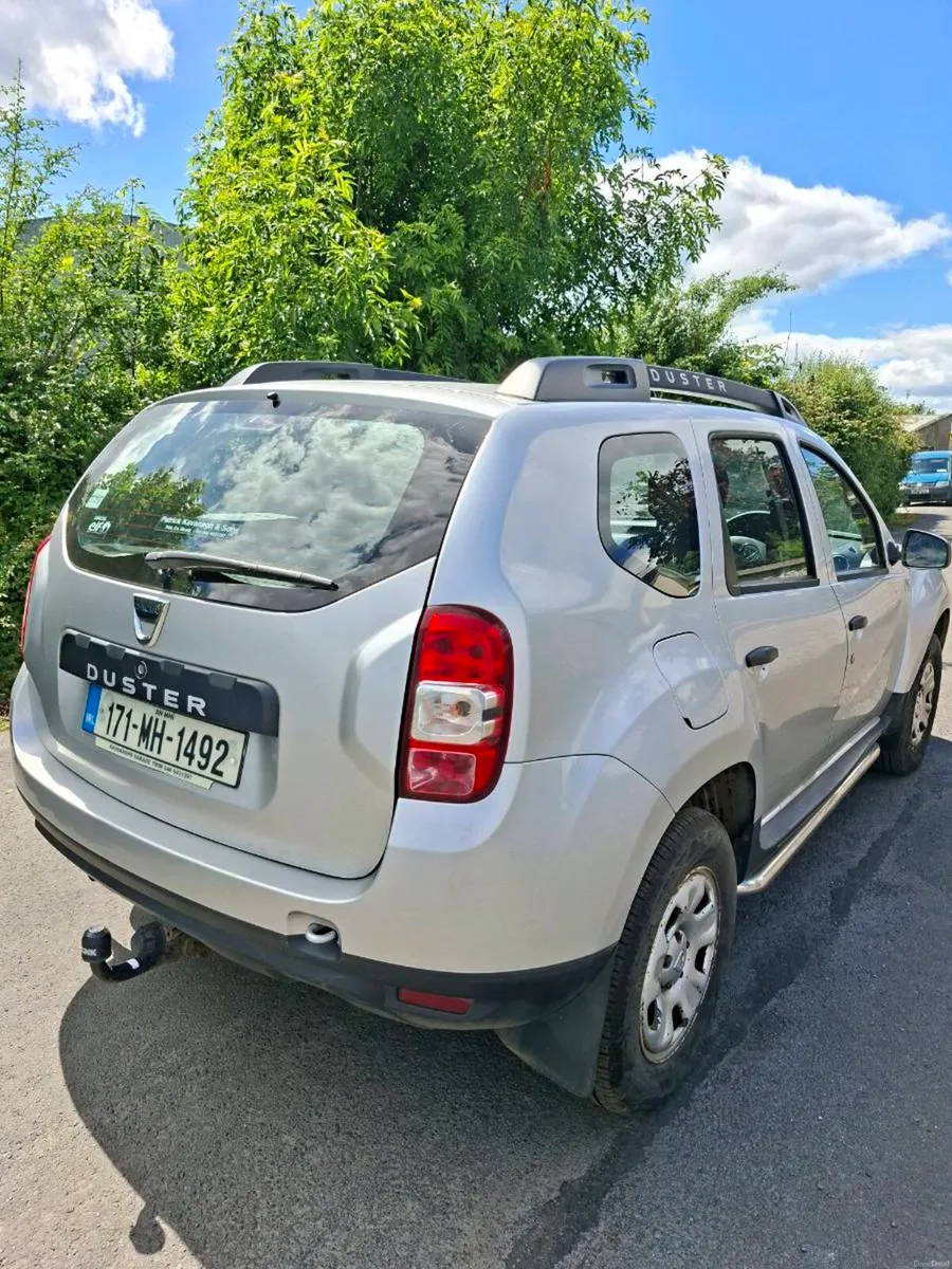 DACIA DUSTER 2017 ONLY 113000KM - Image 4