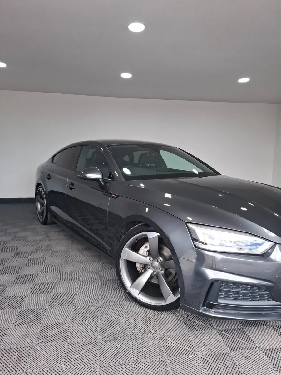 2017 audi A5 sline automatic - Image 4
