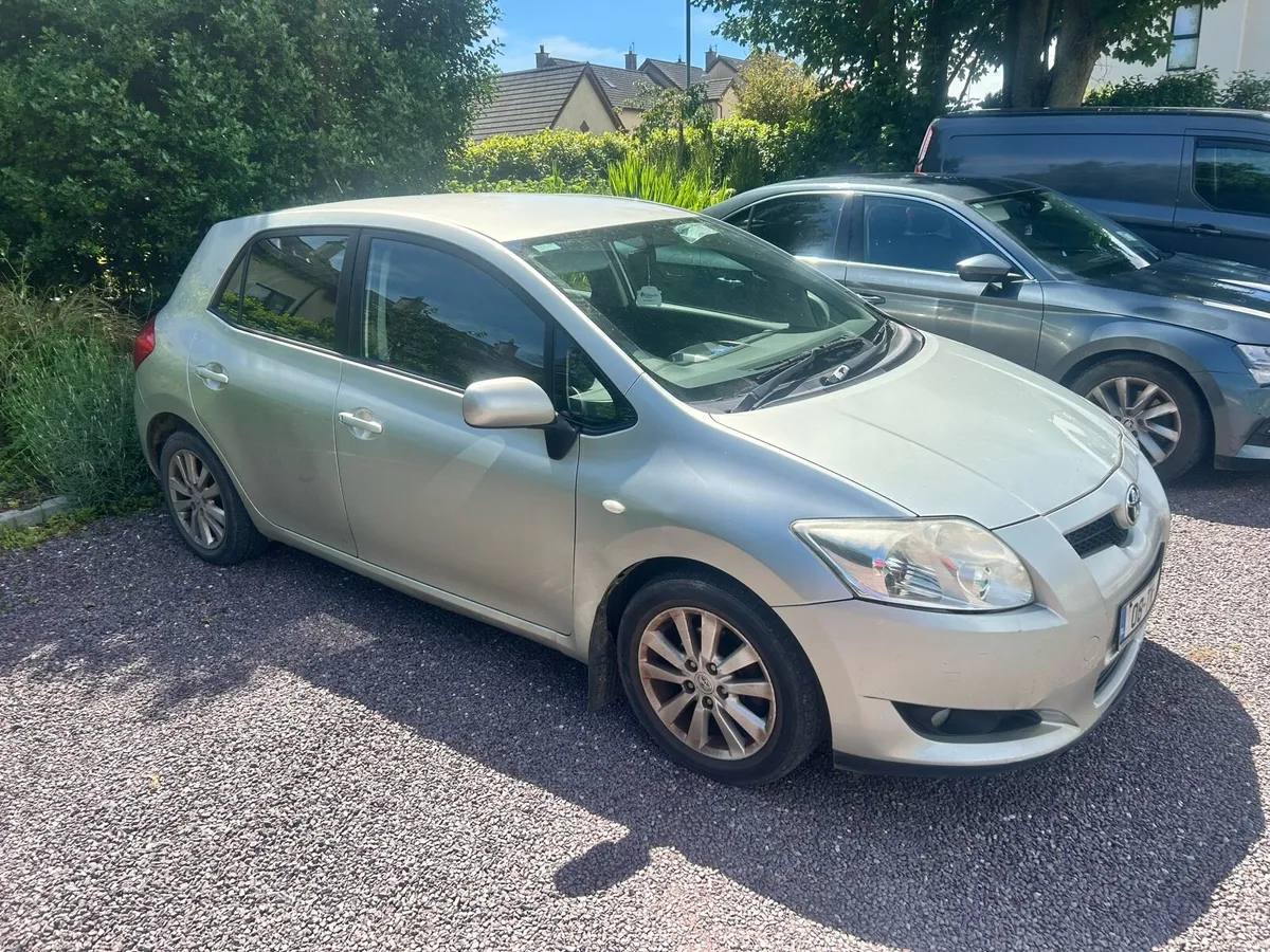 Toyota auris - Image 3