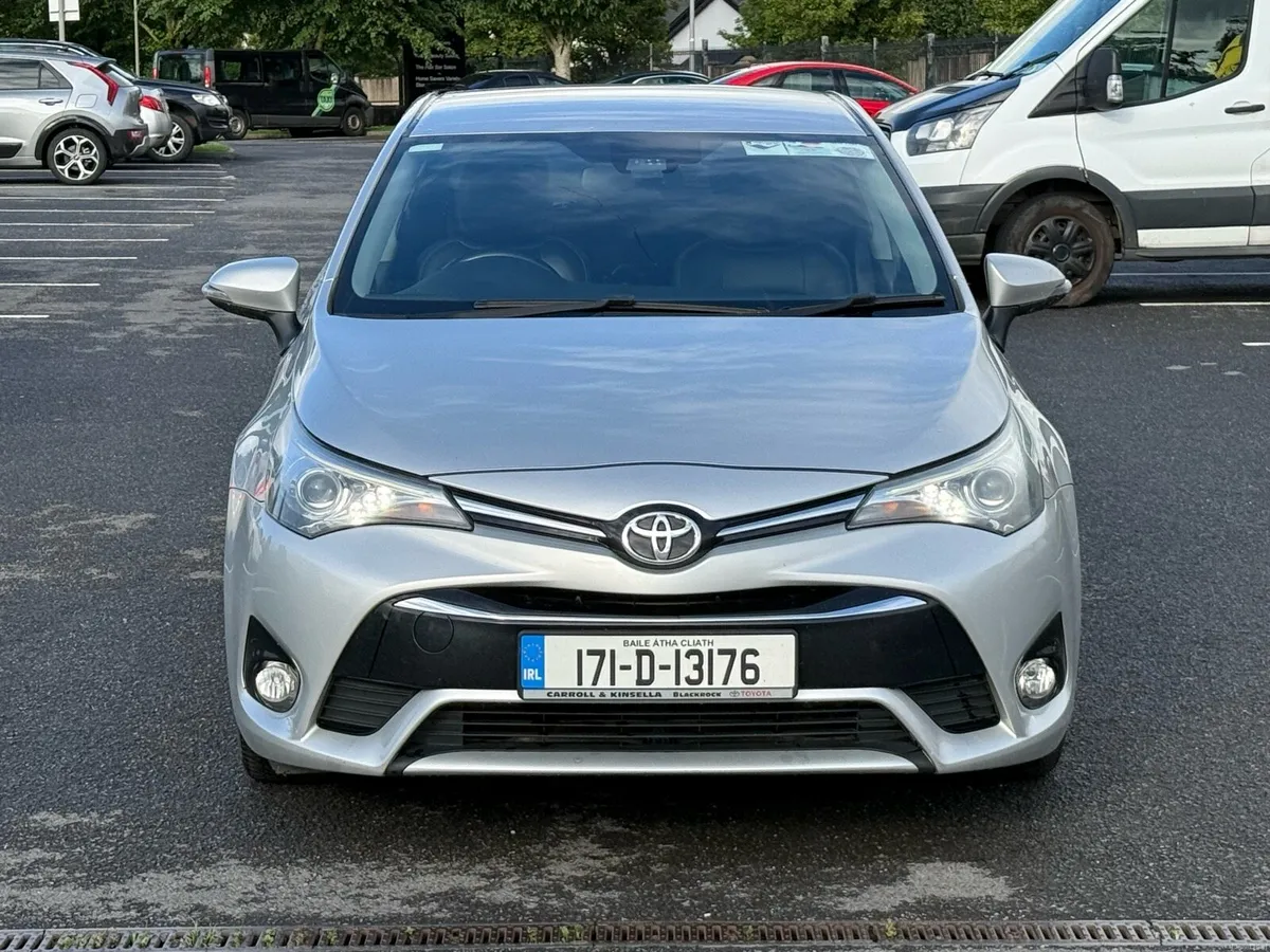 TOYOTA AVENSIS LOW KMS & HIGH SPEC - Image 1