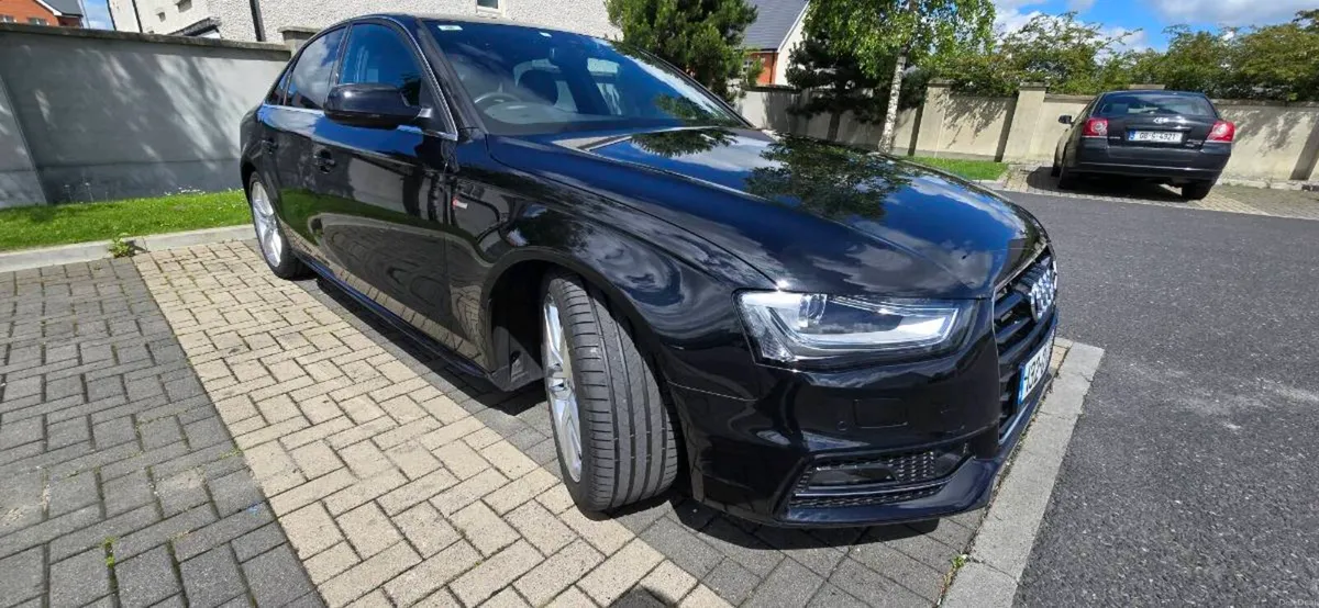 Audi A4 2013/9 S-Line - Image 1