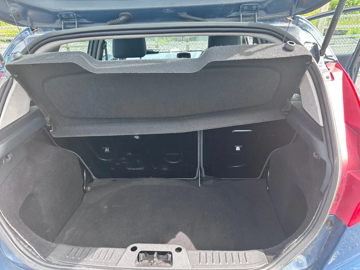Ford Fiesta 2009 - Image 1