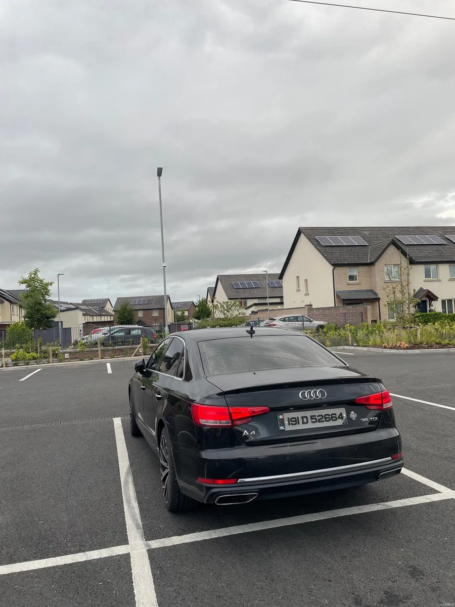 Audi A4 2019 - Image 2
