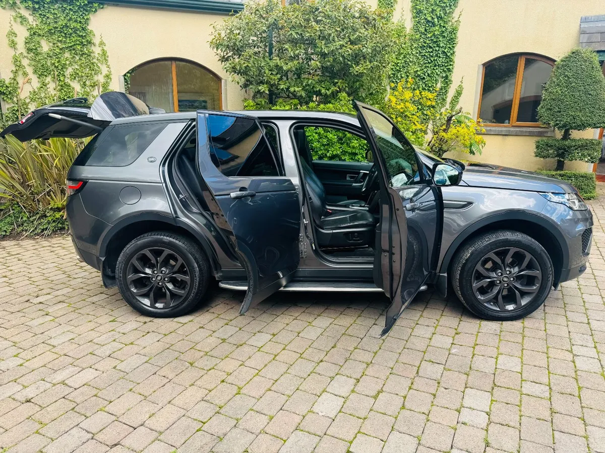 2019 LR  Discovery Sport AUTO  MEGA 7 Seater NI - Image 4