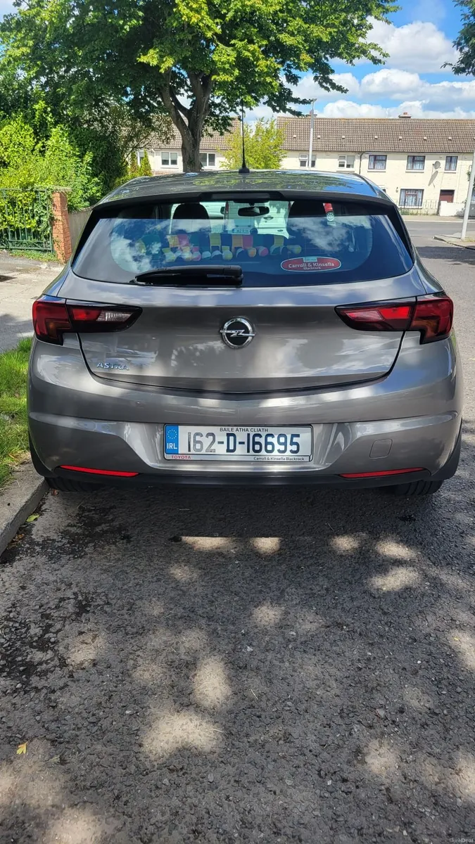 Opel Astra 2016 - Image 4