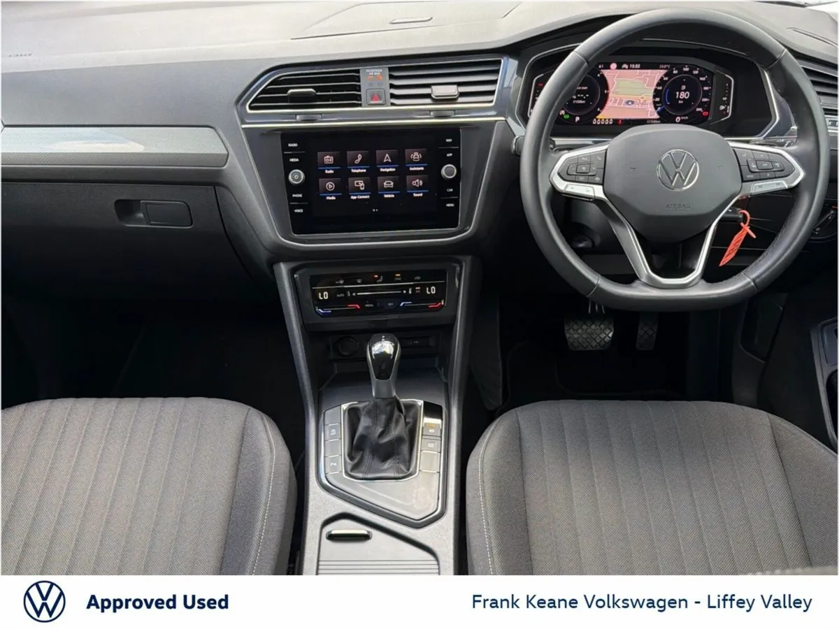 Volkswagen Tiguan Allspace LIFE AUTO 2.0 TDI 150HP - Image 2