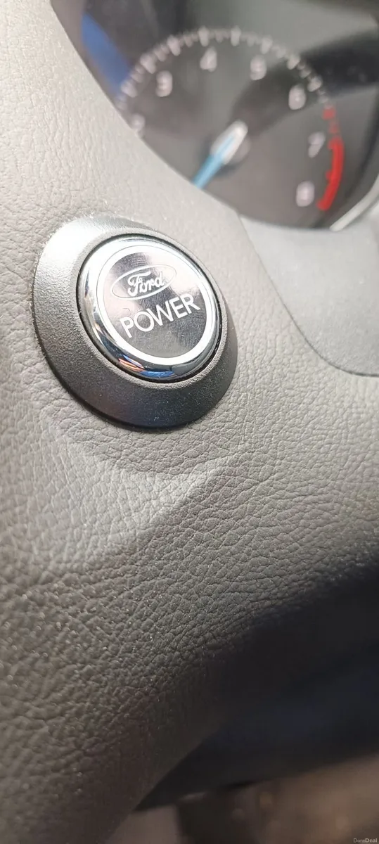 Ford Focus 2011 - Image 5