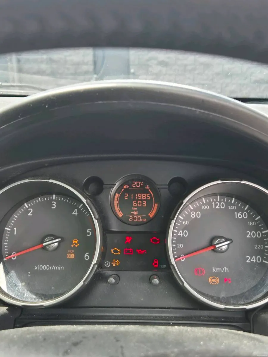 Nissan qashqai +2 - Image 2