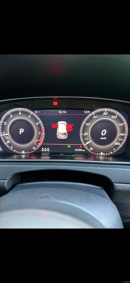 Volkswagen Golf Gti TCR 2019 (192) - Image 3