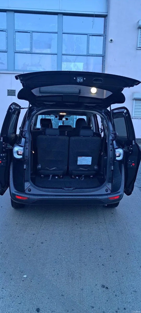 Toyota Sienta Hybrid Automatic 2016 Low mileage - Image 3
