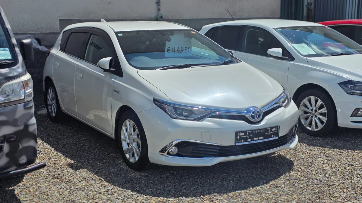 2017 Toyota Auris Hybrid