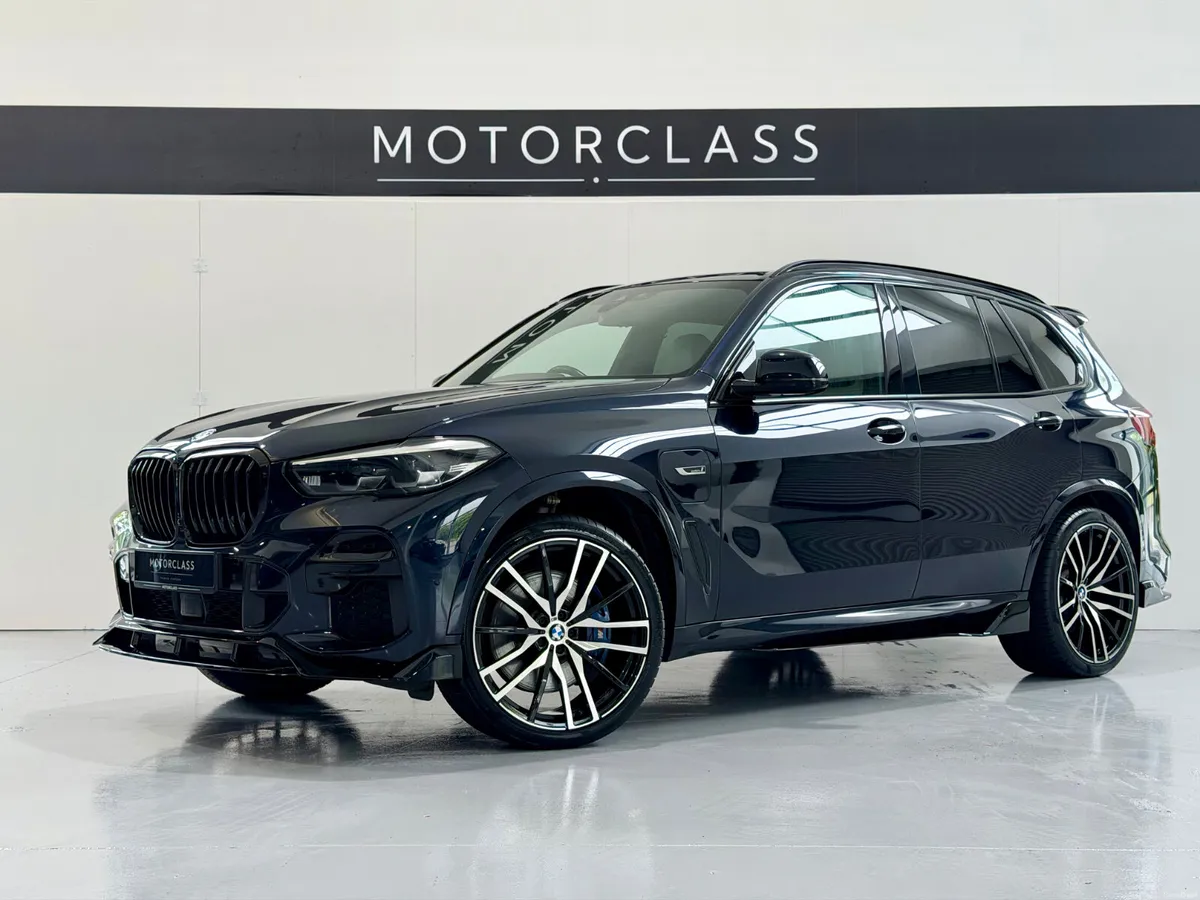2022 BMW X5 45E M Sport X Drive M Performance Auto - Image 3