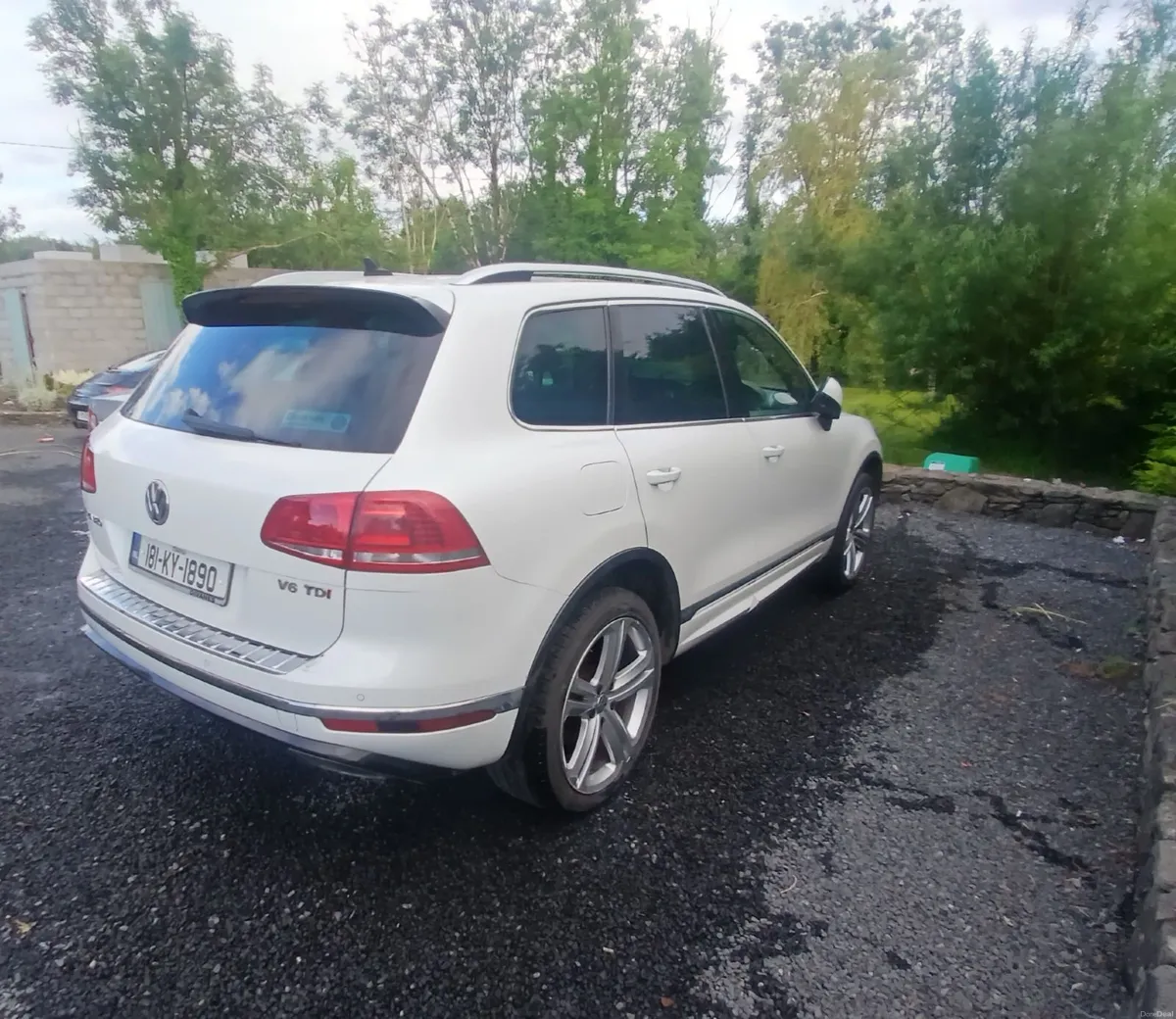 Volkswagen Touareg 2018 - Image 2