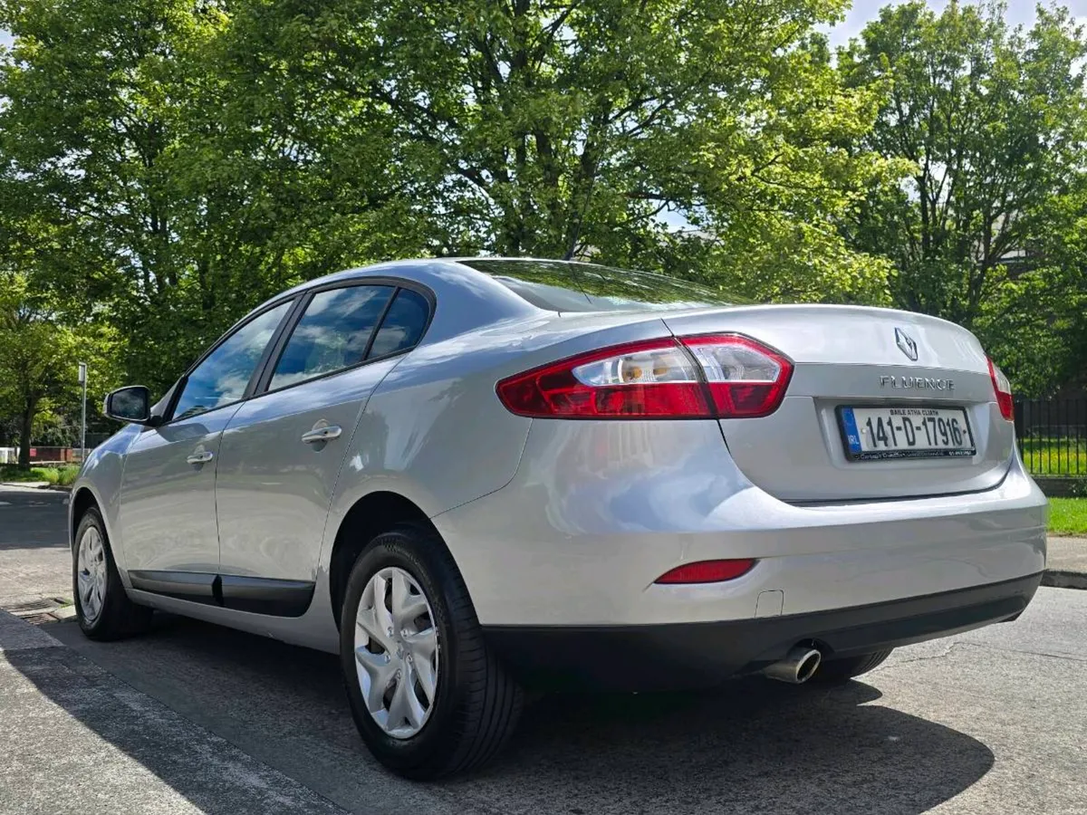 2014 Renault fluence 1.5dci AUTO NEW N.C.T 7'27 - Image 3