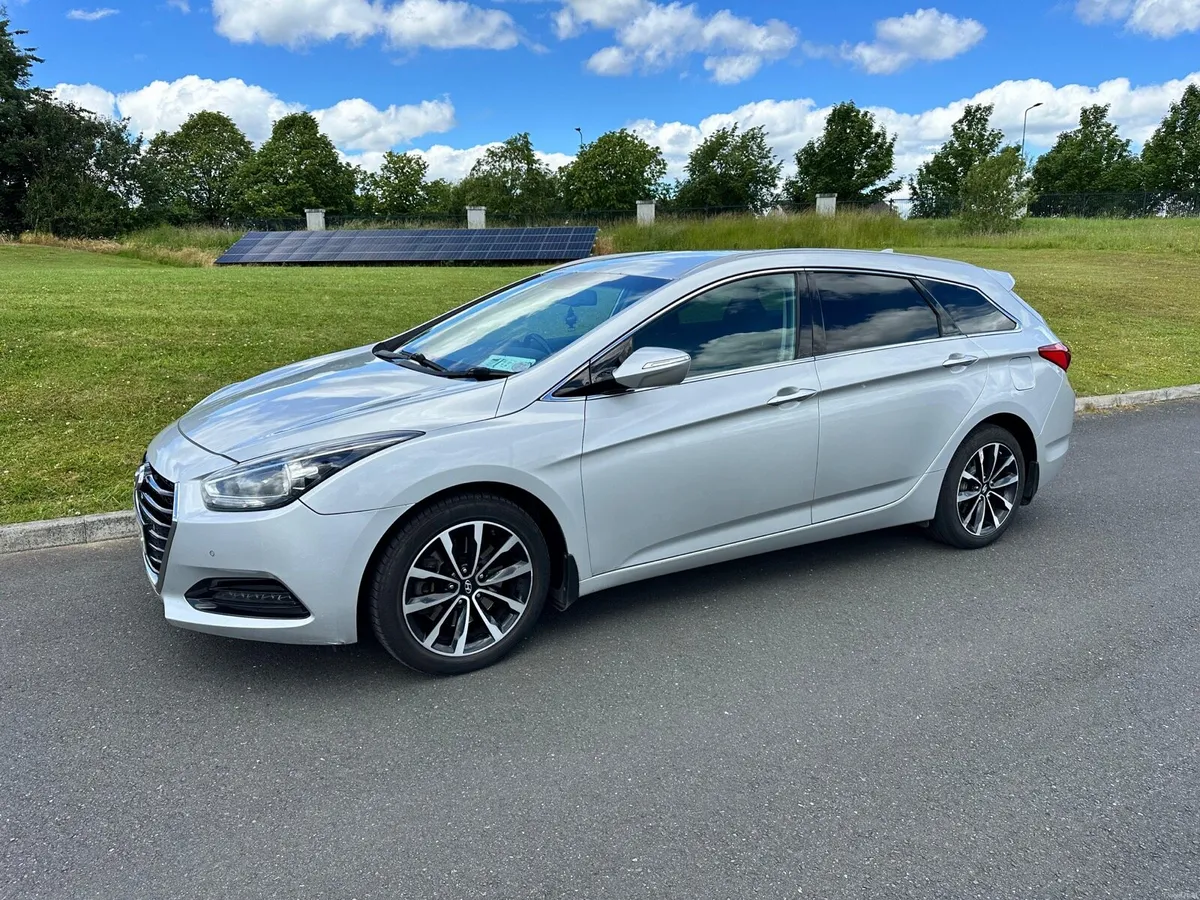 2016 Hyundai I40 Diesel Estate - Image 2