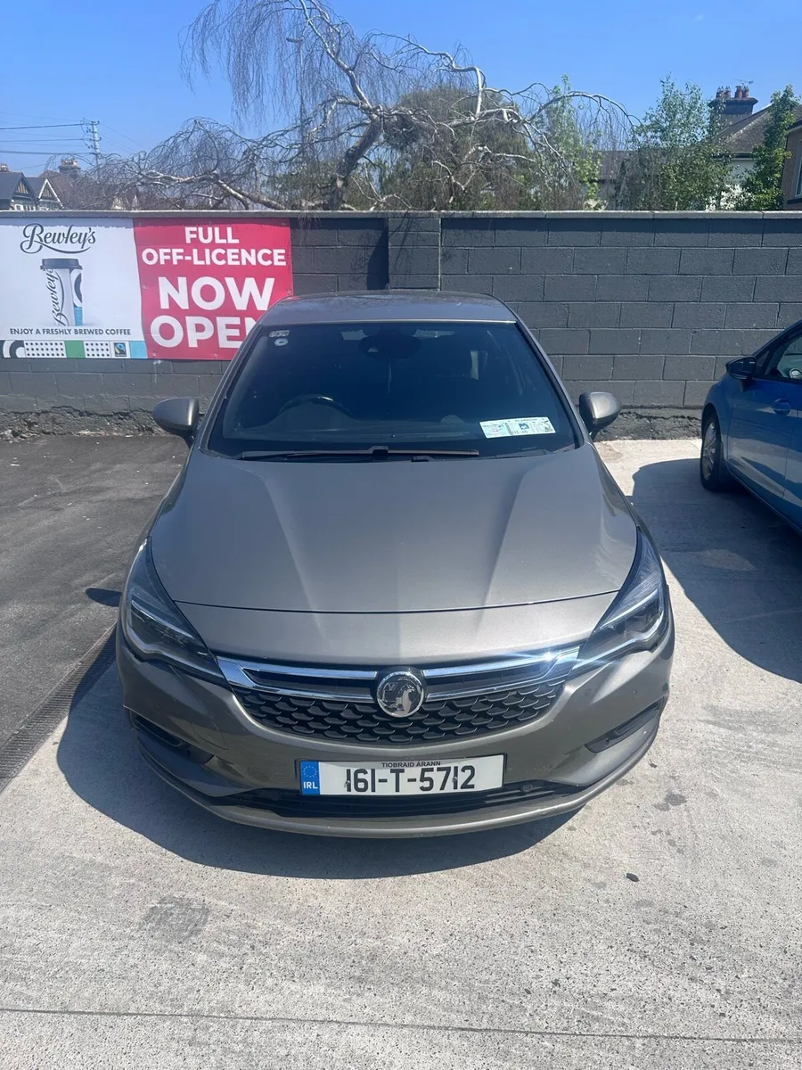 Vauxhall Astra K - Image 1