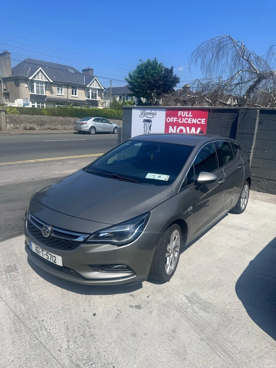 Vauxhall Astra K - Image 3