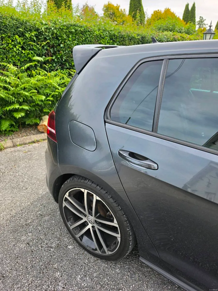 GOLF GTD - Image 2