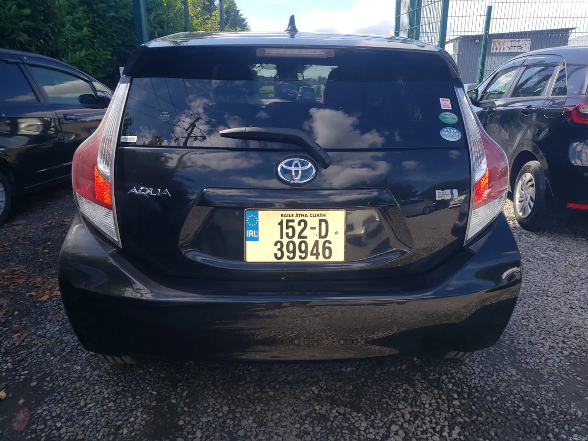 2015 G-model toyota Aqua - Image 2