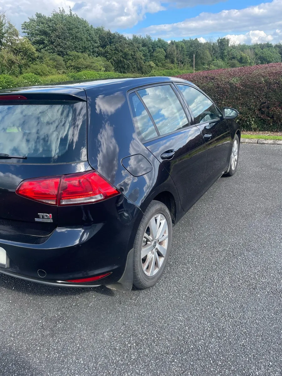 Volkswagen Golf - Image 2
