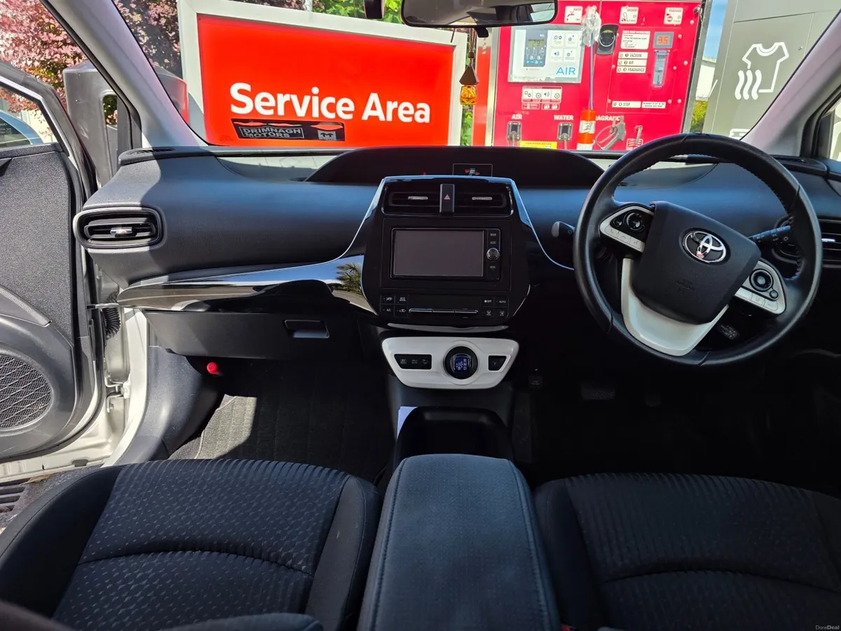 Toyota Prius 2016 - Image 3