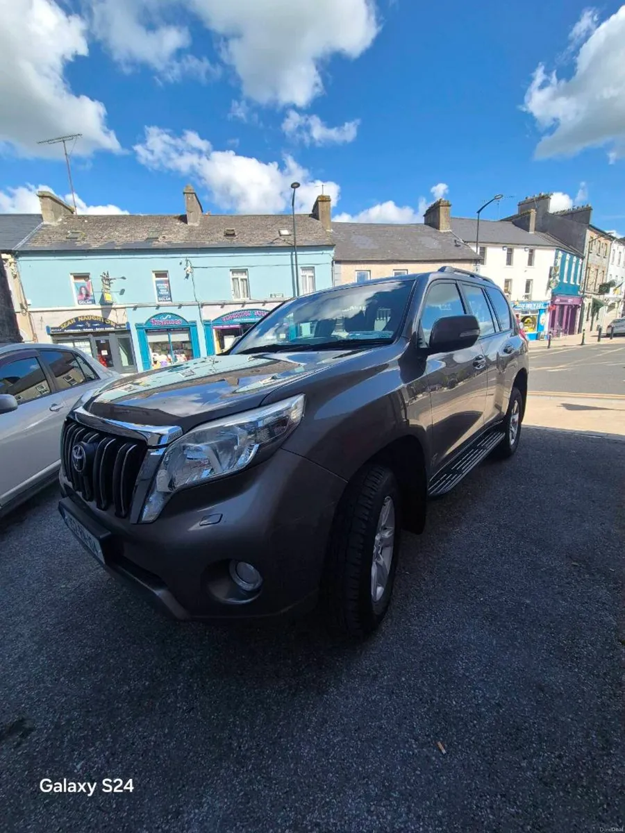 TOYOTA LANDCRUISER LWB - Image 4