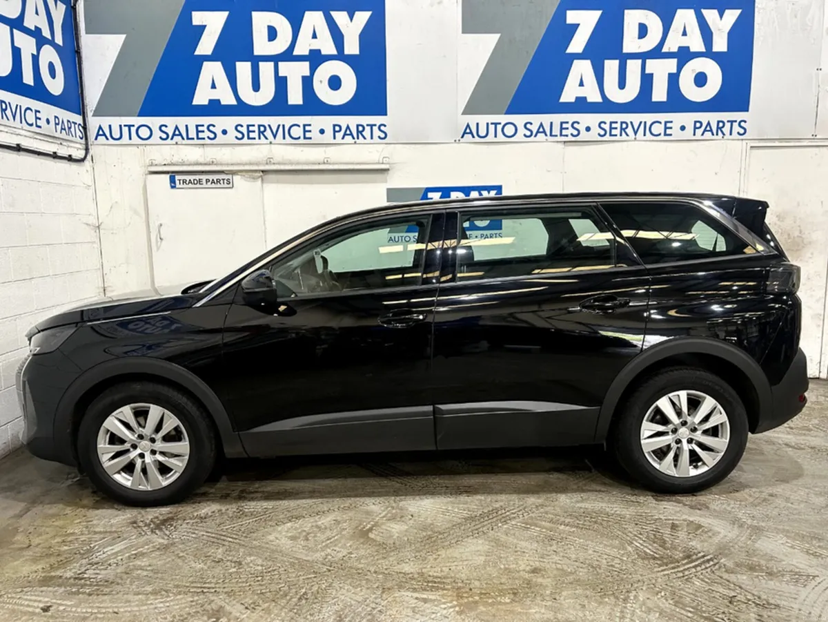 Peugeot 5008 FL ACTIVE 1.5 BLUE HDI 7 SEATER - Image 4