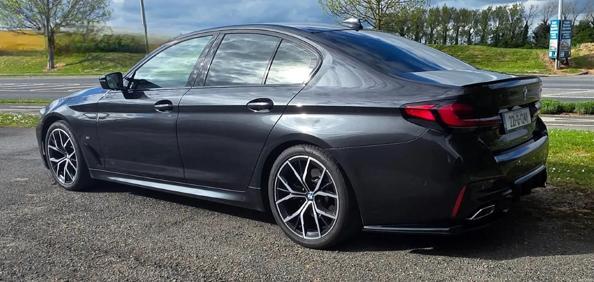 BMW 5-Series M Sport 2022 - Image 3