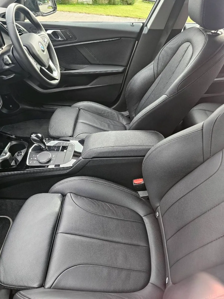 Bmw 2 series Grand Coup - Image 2