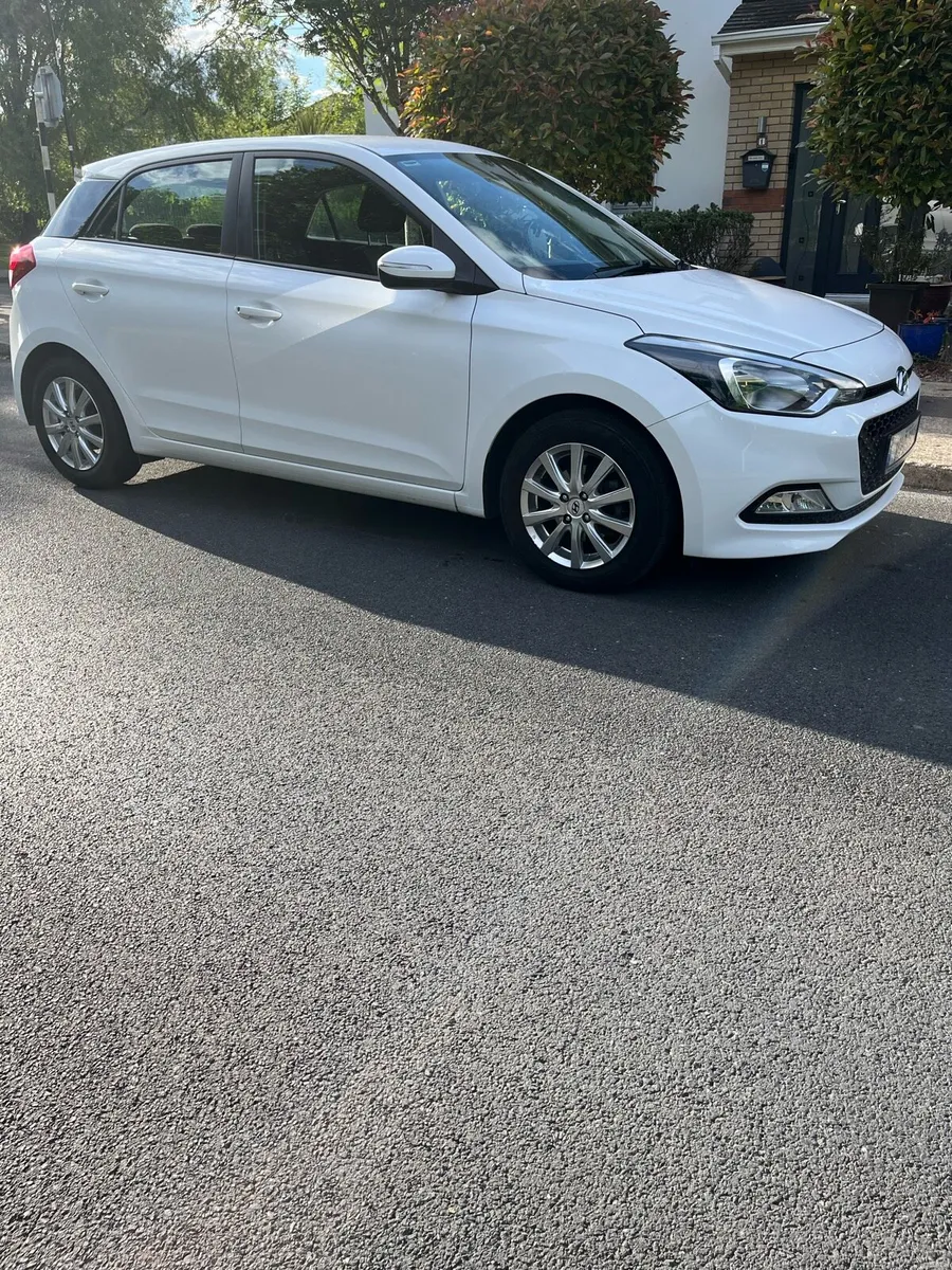 Hyundai i20 - Image 4